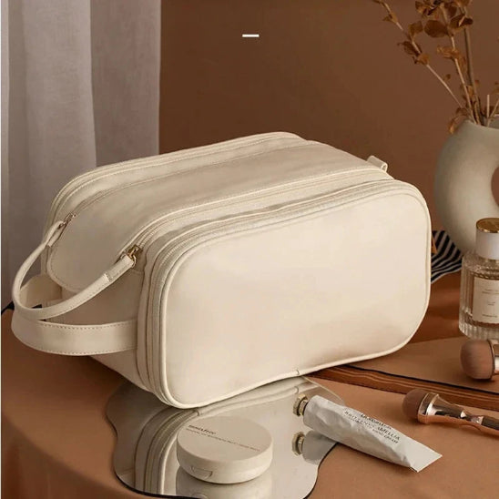 Trousse de maquillage - Luxe - Élégance - Rangement innovant - beige - fermée