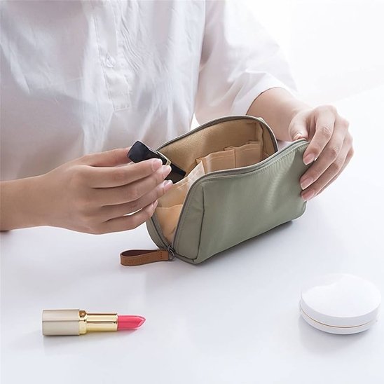 Trousse maquillage - Élégante - Rangement innovant - vert - ouverte