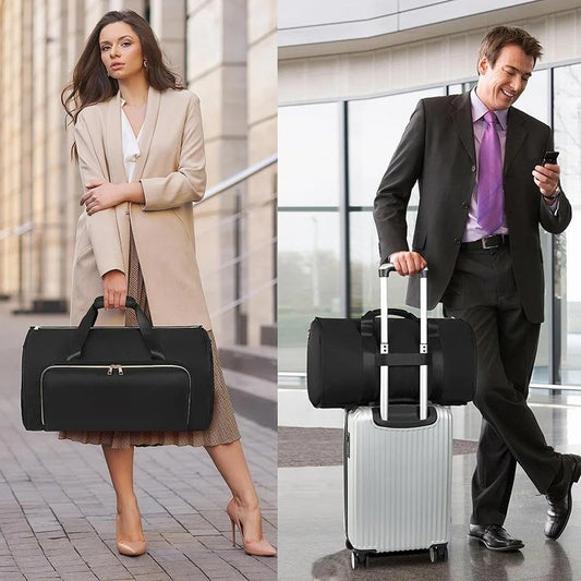 sac de voyage porté par jeune femme sac de voyage accroché au trolley