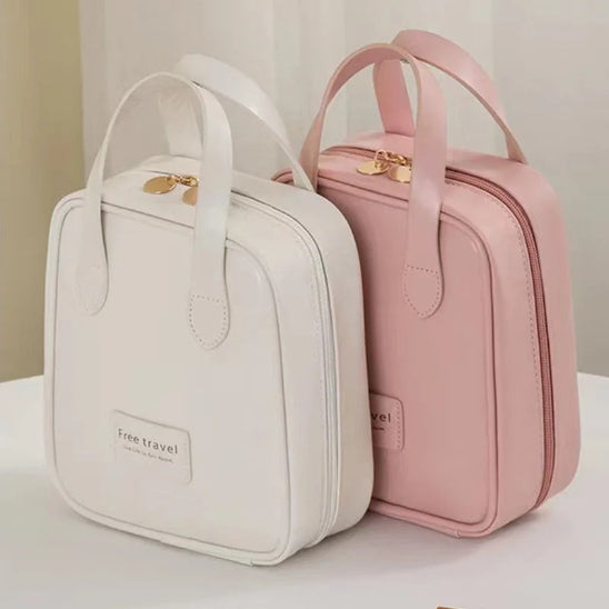 Trousse Maquillage - Élégance Voyage - blanc et rose fermées - rangement innovant