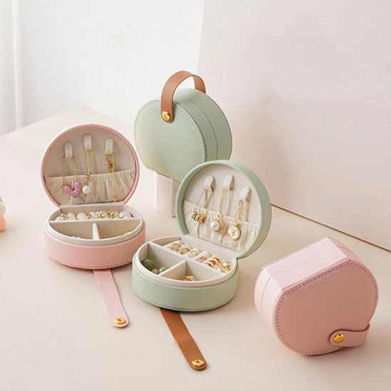 Boite-a-bijoux-élégante-rangement-innovant-vert-et-rose-pâle
