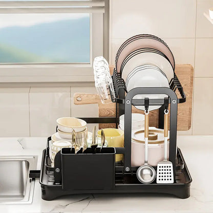 Egouttoir-vaisselle-double-étage-rangement-innovant-dans-cuisine-moderne