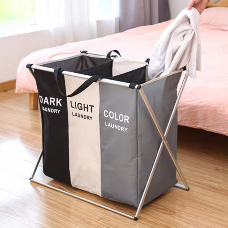 Panier-a-linge-pliable-rangement-innovant-dans-une-belle-chambre