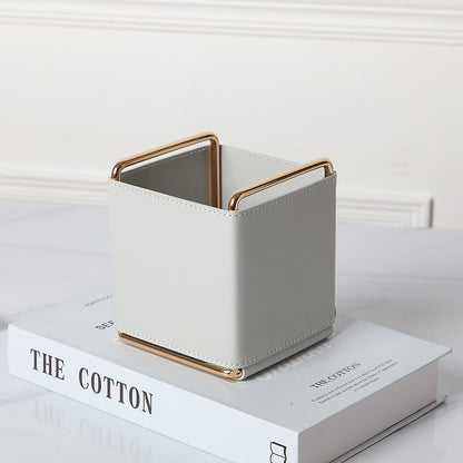 Rangement-Bureau-Boîte-De-Rangement-NordicStorage™-Rangement-innovant-couleur-blanc-posé-sur-un-livre
