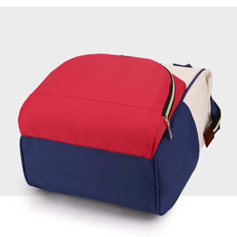 Sac-à-dos-à-langer-nori-rangement-innovant-vue-de-la-base