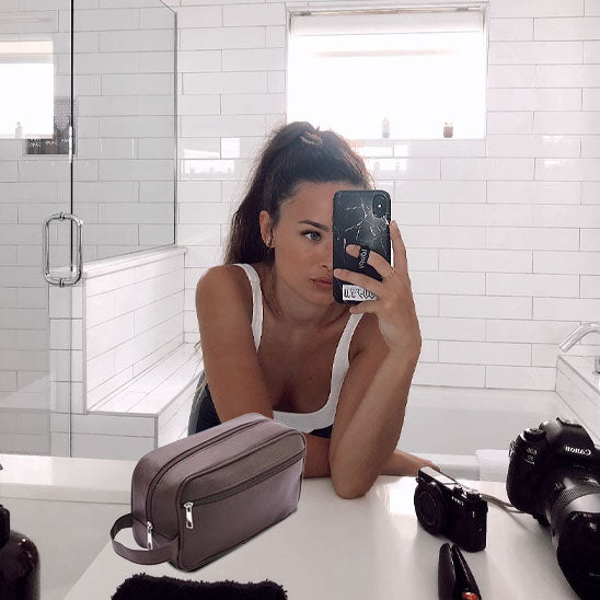Trousse-de-toilette-en-simili-cuir-Rangement-Innovant-image-cinq