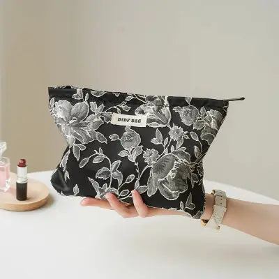 Trousse de toilette femme Florale modèle 12