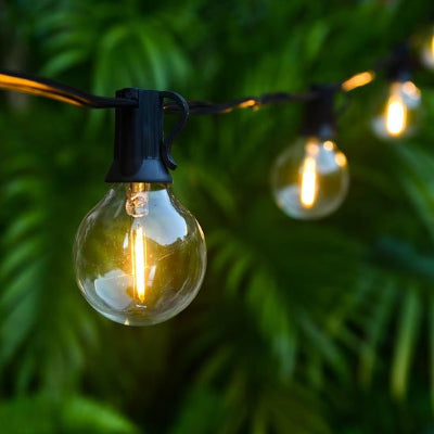 Guirlande solaire décoration arbre jardin
