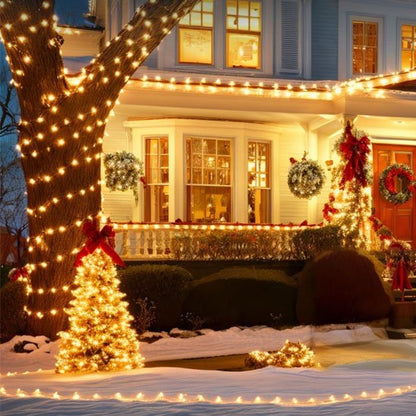 Guirlande solaire  Écomagic allumée lumière chaude décoration façade devant maison