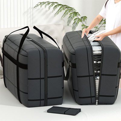 Sac de rangement rempli linge