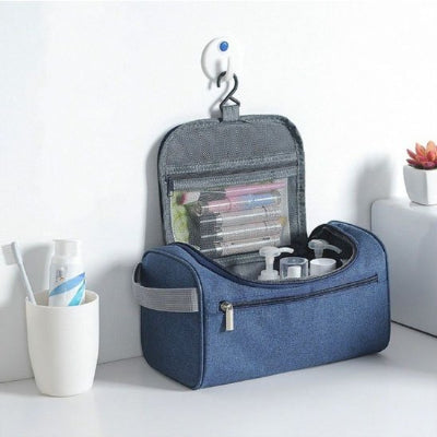 Trousse de toilette avec crochet bleu ouverte
